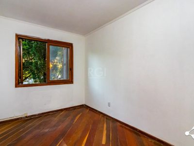 Apartamento à venda com 104m², 3 quartos, 1 suíte, 2 vagas no bairro Jardim Itu em Porto Alegre - Foto 14