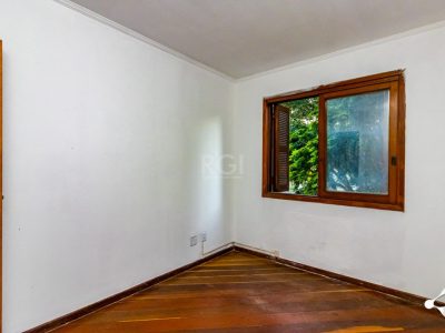 Apartamento à venda com 104m², 3 quartos, 1 suíte, 2 vagas no bairro Jardim Itu em Porto Alegre - Foto 15