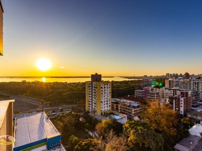 Cobertura à venda com 206m², 3 quartos, 1 suíte, 3 vagas no bairro Menino Deus em Porto Alegre - Foto 25