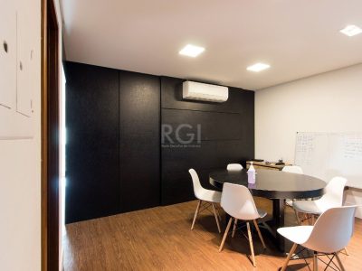 Conjunto/Sala à venda com 188m², 3 vagas no bairro Bela Vista em Porto Alegre - Foto 7