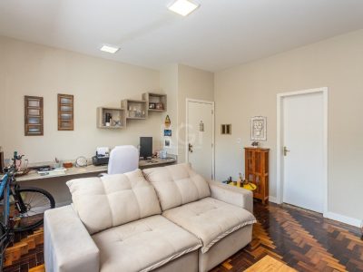 Apartamento à venda com 84m², 3 quartos no bairro Petrópolis em Porto Alegre - Foto 4