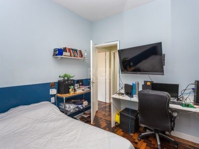 Apartamento à venda com 84m², 3 quartos no bairro Petrópolis em Porto Alegre - Foto 7