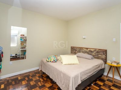 Apartamento à venda com 84m², 3 quartos no bairro Petrópolis em Porto Alegre - Foto 15