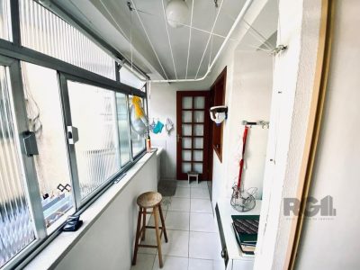 Apartamento à venda com 118m², 3 quartos, 1 suíte, 1 vaga no bairro Rio Branco em Porto Alegre - Foto 8