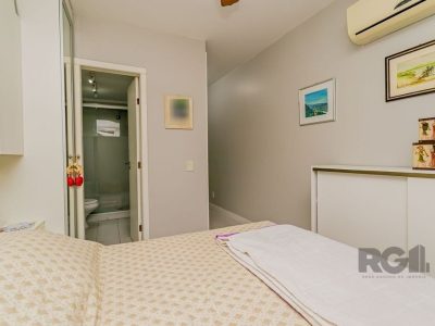 Apartamento à venda com 82m², 2 quartos, 1 suíte, 1 vaga no bairro Petrópolis em Porto Alegre - Foto 11