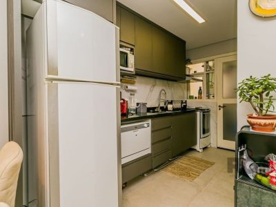 Apartamento à venda com 82m², 2 quartos, 1 suíte, 1 vaga no bairro Petrópolis em Porto Alegre - Foto 8