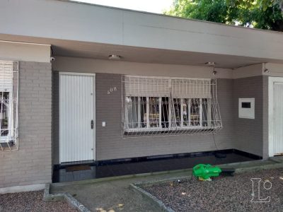 Casa à venda com 300m², 5 quartos, 1 suíte, 1 vaga no bairro Ipanema em Porto Alegre - Foto 2