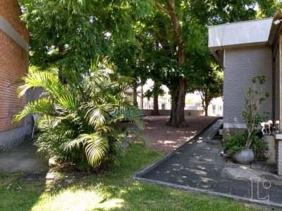 Casa à venda com 300m², 5 quartos, 1 suíte, 1 vaga no bairro Ipanema em Porto Alegre - Foto 5