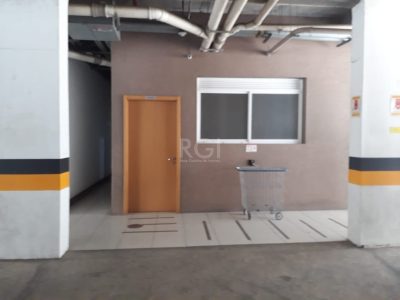 Apartamento à venda com 82m², 3 quartos, 1 suíte, 1 vaga no bairro Santana em Porto Alegre - Foto 34