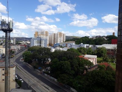 Apartamento à venda com 82m², 3 quartos, 1 suíte, 1 vaga no bairro Santana em Porto Alegre - Foto 22