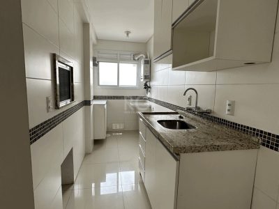 Apartamento à venda com 66m², 2 quartos, 1 suíte, 1 vaga no bairro Menino Deus em Porto Alegre - Foto 4