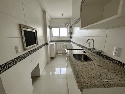 Apartamento à venda com 66m², 2 quartos, 1 suíte, 1 vaga no bairro Menino Deus em Porto Alegre - Foto 5