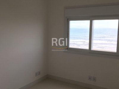 Apartamento à venda com 83m², 3 quartos, 2 suítes, 2 vagas no bairro Centro em Capão da Canoa - Foto 8