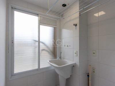 Apartamento à venda com 69m², 2 quartos, 1 suíte, 1 vaga no bairro Tristeza em Porto Alegre - Foto 15