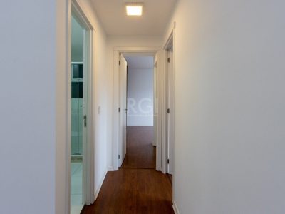 Apartamento à venda com 69m², 2 quartos, 1 suíte, 1 vaga no bairro Tristeza em Porto Alegre - Foto 18