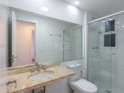 Apartamento à venda com 69m², 2 quartos, 1 suíte, 1 vaga no bairro Tristeza em Porto Alegre - Foto 19