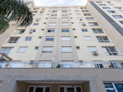 Apartamento à venda com 69m², 2 quartos, 1 suíte, 1 vaga no bairro Tristeza em Porto Alegre - Foto 3