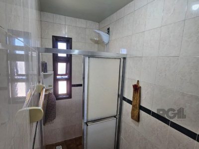 Casa à venda com 220m², 4 quartos, 1 suíte, 2 vagas no bairro Jardim Beira Mar em Capão da Canoa - Foto 20