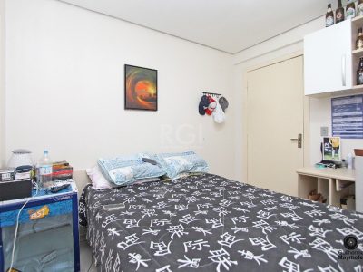 Casa à venda com 120m², 3 quartos, 1 suíte, 2 vagas no bairro Medianeira em Porto Alegre - Foto 26