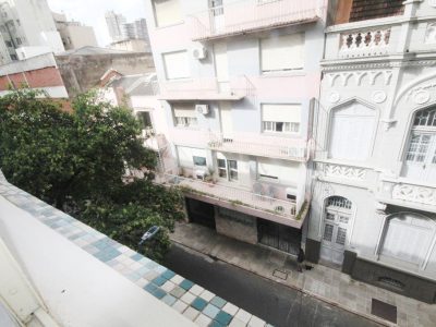 Apartamento à venda com 94m², 3 quartos no bairro Centro Histórico em Porto Alegre - Foto 11