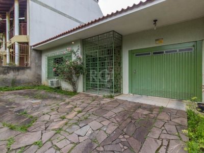 Casa à venda com 166m², 3 quartos, 1 suíte, 4 vagas no bairro Cristo Redentor em Porto Alegre - Foto 23