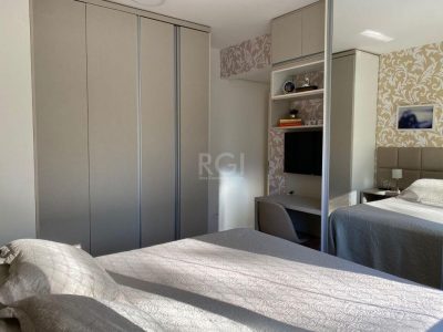 Apartamento à venda com 102m², 3 quartos, 1 suíte, 2 vagas no bairro Tristeza em Porto Alegre - Foto 34