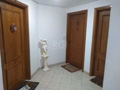 Apartamento à venda com 74m², 2 quartos, 1 suíte, 1 vaga no bairro Petrópolis em Porto Alegre - Foto 13