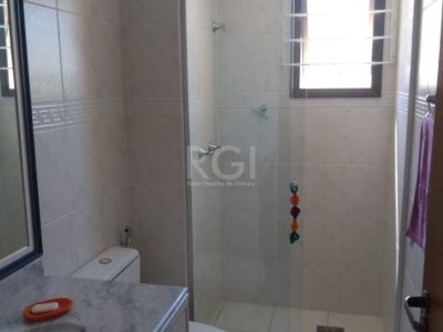 Apartamento à venda com 74m², 2 quartos, 1 suíte, 1 vaga no bairro Petrópolis em Porto Alegre - Foto 12