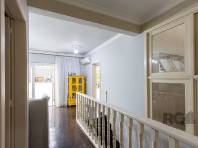 Casa à venda com 267m², 3 quartos, 1 suíte, 3 vagas no bairro Jardim Itu em Porto Alegre - Foto 34