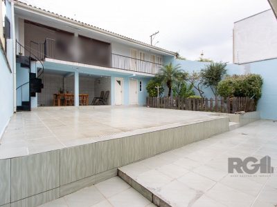 Casa à venda com 267m², 3 quartos, 1 suíte, 3 vagas no bairro Jardim Itu em Porto Alegre - Foto 37