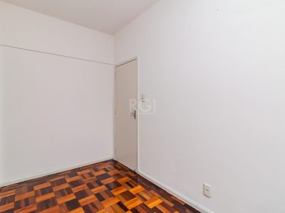 Apartamento à venda com 60m², 3 quartos, 1 vaga no bairro Passo d'Areia em Porto Alegre - Foto 11