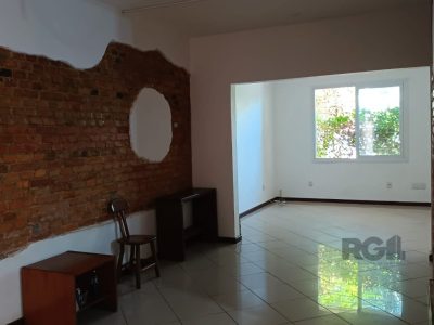 Apartamento à venda com 105m², 2 quartos, 2 suítes no bairro Navegantes em Porto Alegre - Foto 3