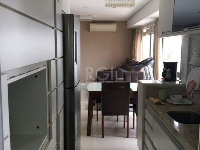 Apartamento à venda com 57m², 1 quarto, 1 vaga no bairro Boa Vista em Porto Alegre - Foto 2