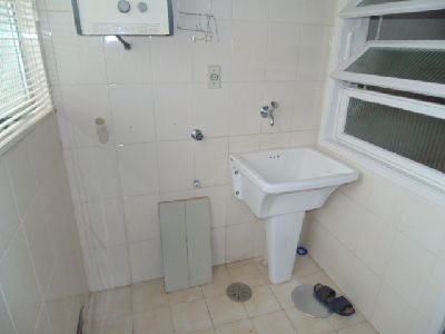 Cobertura à venda com 259m², 3 quartos, 1 suíte, 2 vagas no bairro Menino Deus em Porto Alegre - Foto 6