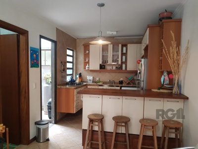 Casa Condominio à venda com 95m², 3 quartos, 1 vaga no bairro Partenon em Porto Alegre - Foto 4