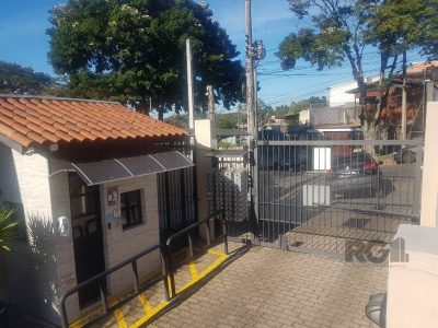 Casa Condominio à venda com 95m², 3 quartos, 1 vaga no bairro Partenon em Porto Alegre - Foto 28