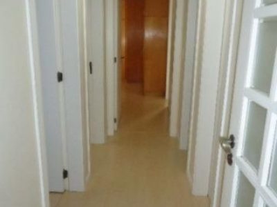 Apartamento à venda com 193m², 3 quartos, 1 suíte, 2 vagas no bairro Jardim Itu em Porto Alegre - Foto 6