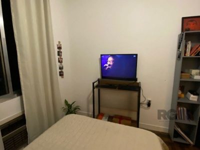 Apartamento à venda com 90m², 3 quartos no bairro Santana em Porto Alegre - Foto 4