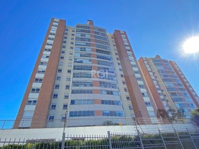 Apartamento à venda com 199m², 3 quartos, 3 suítes, 3 vagas no bairro Jardim do Salso em Porto Alegre - Foto 13