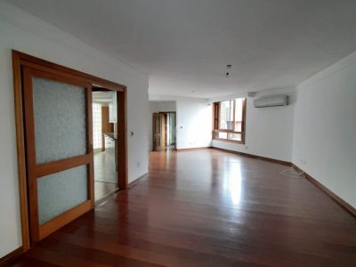 Apartamento à venda com 181m², 3 quartos, 1 suíte, 2 vagas no bairro Menino Deus em Porto Alegre - Foto 15