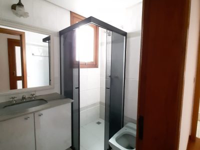 Apartamento à venda com 181m², 3 quartos, 1 suíte, 2 vagas no bairro Menino Deus em Porto Alegre - Foto 24