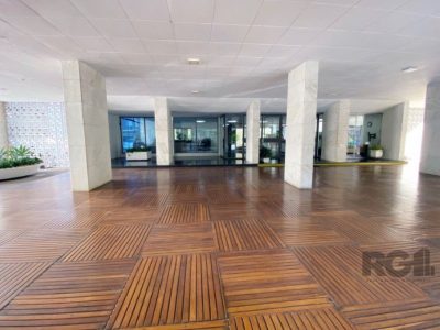 Apartamento à venda com 196m², 3 quartos, 1 suíte, 1 vaga no bairro Moinhos de Vento em Porto Alegre - Foto 23