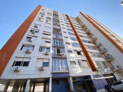 Apartamento à venda com 196m², 3 quartos, 1 suíte, 1 vaga no bairro Moinhos de Vento em Porto Alegre - Foto 24