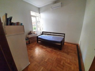 Apartamento à venda com 125m², 3 quartos, 1 suíte no bairro Rio Branco em Porto Alegre - Foto 21