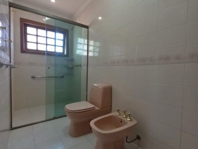 Casa à venda com 420m², 4 quartos, 1 suíte, 5 vagas no bairro Santa Tecla em Porto Alegre - Foto 20