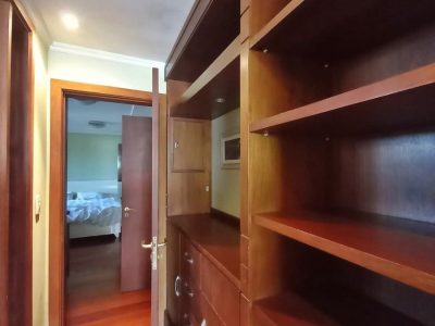 Casa à venda com 420m², 4 quartos, 1 suíte, 5 vagas no bairro Santa Tecla em Porto Alegre - Foto 31