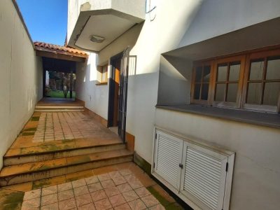 Casa à venda com 420m², 4 quartos, 1 suíte, 5 vagas no bairro Santa Tecla em Porto Alegre - Foto 38