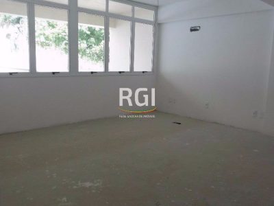 Conjunto/Sala à venda com 28m², 1 vaga no bairro Auxiliadora em Porto Alegre - Foto 6