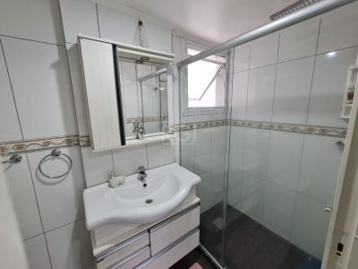 Apartamento à venda com 94m², 3 quartos, 1 suíte, 1 vaga no bairro Menino Deus em Porto Alegre - Foto 15