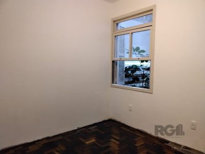 Apartamento à venda com 93m², 3 quartos no bairro Rio Branco em Porto Alegre - Foto 9